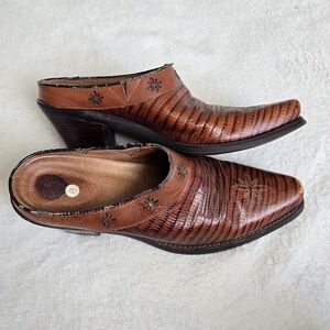 Women's Ariat Boots Desert Star Western Clogs 7.5 Brown Lizard Leather Slip-On